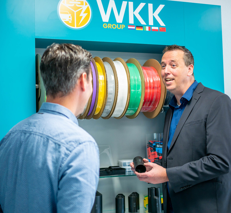 Empleado de WKK con tubo termorretráctil de Hongshang
