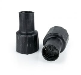 Twee zwarte HCFT krimpbare kabeldoorvoeren met lijm, met een deels gekrompen uiteinde, één liggend en één staand.