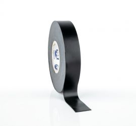 Een rol zwarte zelfvulkaniserende tape, 10 meter, met een stukje uitgerold en op het oppervlak geplakt, op een witte achtergrond.