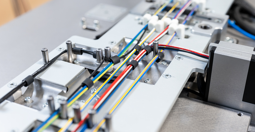 De componentes individuales a soluciones completas de cableado: Cómo AVT garantiza una producción fiable